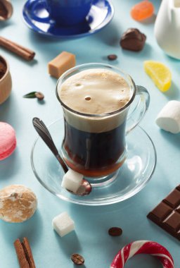 mavi arka plan, kahve