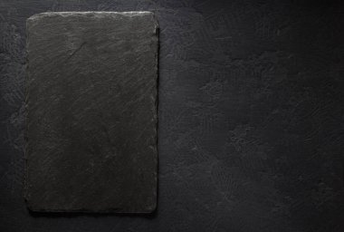 siyah arka plan, kayrak tabela 