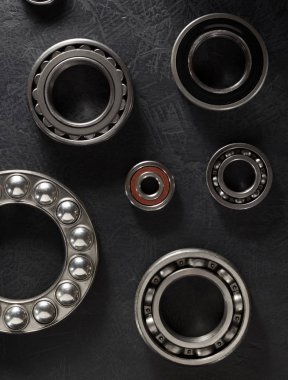 Siyah masada yatakları araçları