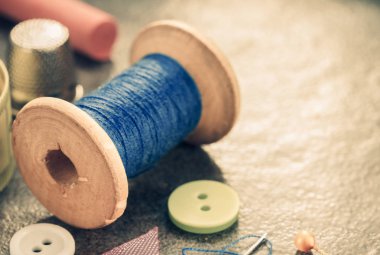 dikiş araçları ve aksesuarları tablo