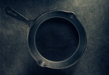 siyah kızartma tavası 