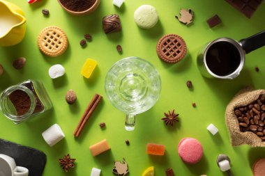 Kupası, tatlılar ve malzemeler