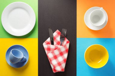 farklı mutfak eşyaları bileşimi