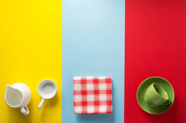 Композиція з різних кухонного посуду — стокове фото
