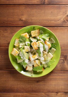 ahşap plaka Sezar salata