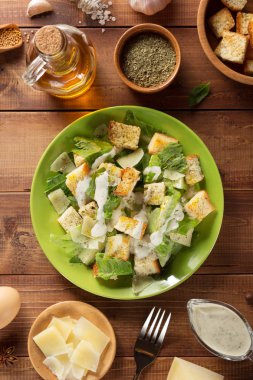 ahşap plaka Sezar salata