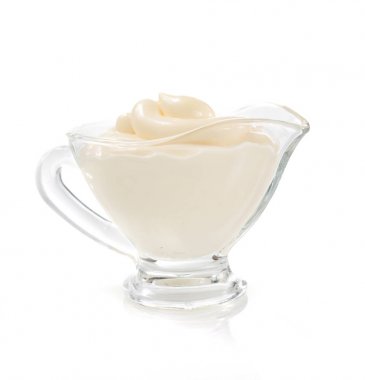 beyaz zemin üzerine mayonez sos