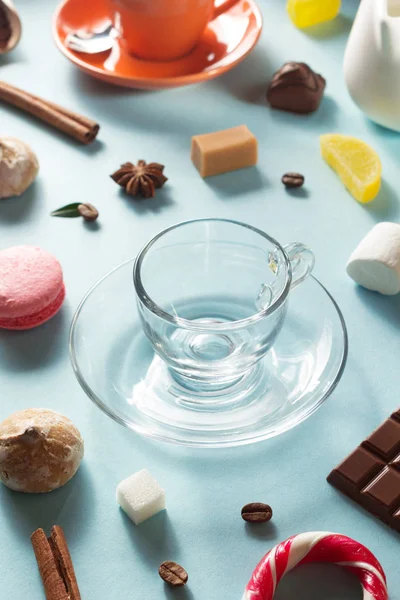 Boş kahve cam fincan bir