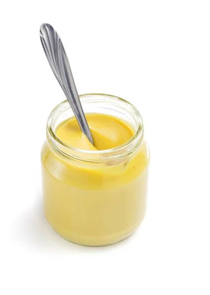 Sauce moutarde en pot sur fond blanc — Photo