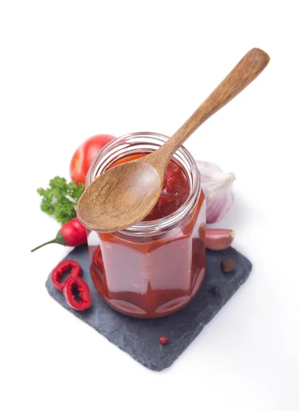 Cam beyaz üzerine domates sosu — Stok fotoğraf