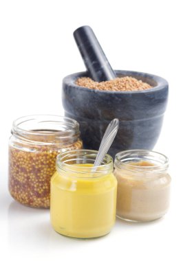 Beyaz hardal sosu koleksiyonu