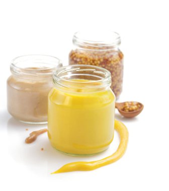 Beyaz hardal sosu koleksiyonu