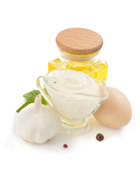 Salsa de mayonesa sobre fondo blanco — Foto de Stock