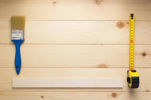 Міра стрічки на дошці дерев'яний стіл дошки — стокове фото
