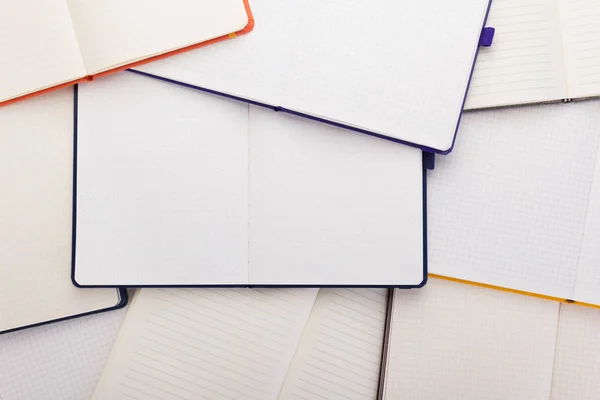 Notitieblok of notebookpapier als achtergrond — Stockfoto
