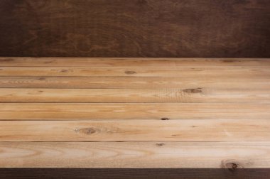 Ahşap tahta masa arka planı doku yüzeyi olarak, ön görünüm
