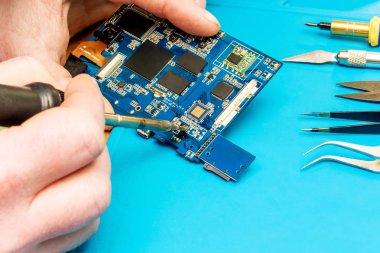 Onarım ve bakım ofis malzemeleri, solde süreci