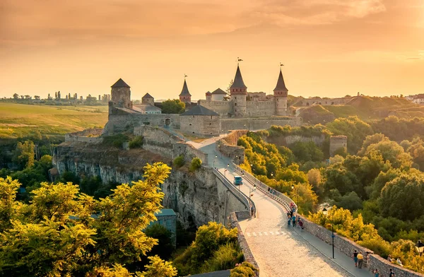 Кам'янець-Подільський Україна. Літо 2015. Вид на замок в — стокове фото