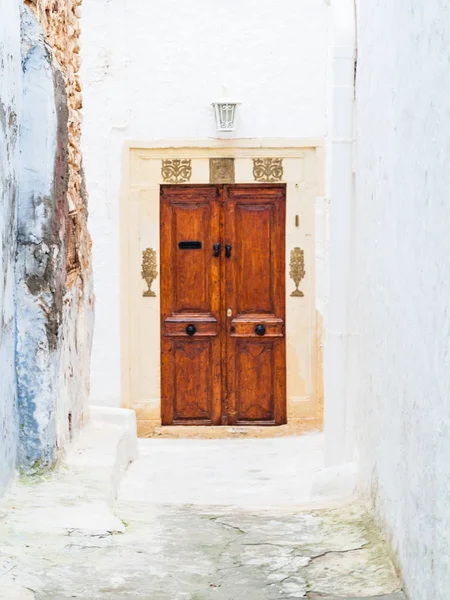 Hammamet-Tunus-sokakları eski şehir sokakları beyaz duvarlar Arap