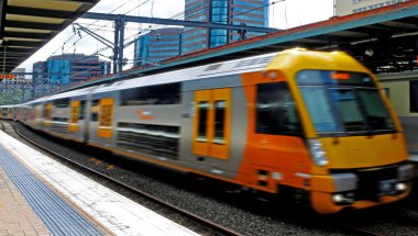 Merkez Tren Garı, Sydney Sydney, Sydney trenler engin