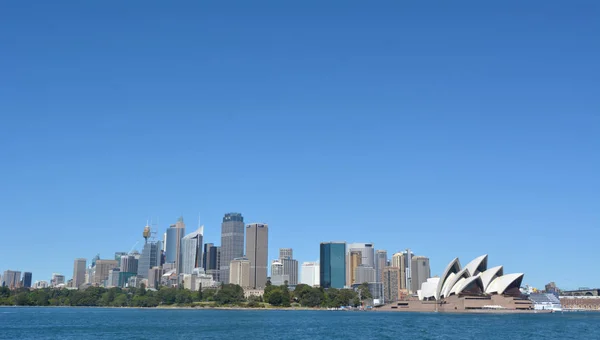 Панорамним видом на горизонт Сідней — стокове фото