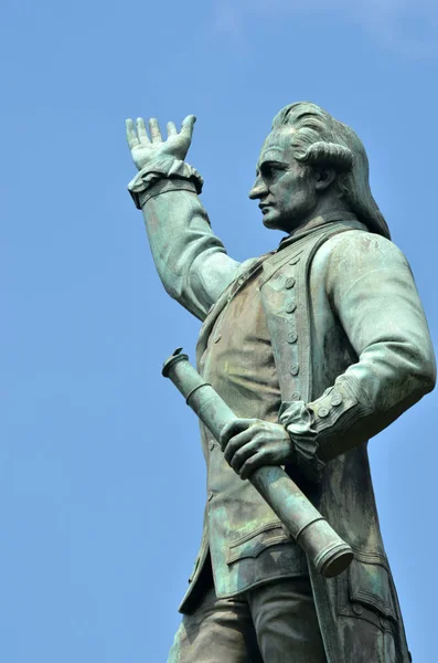 제임스 쿡 선장의 동상 하이드 파크 시드니 뉴 사우스 웨일즈 Austr — 스톡 사진