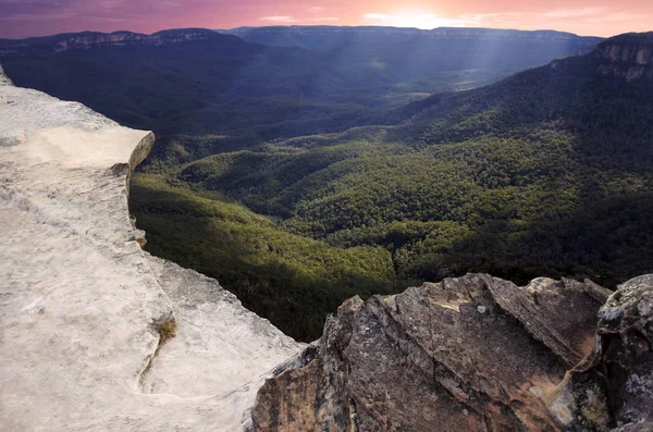 Paisagem de Lincoln Rock Lookout ao pôr-do-sol do Grose Valley — Fotografia de Stock