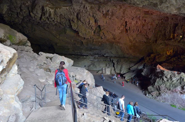 Nieczytelna Osób Odwiedzających Wewnątrz Jaskinie Jenolan Blue Mountains New South — Zdjęcie stockowe