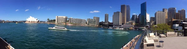 Panoramisch uitzicht op de skyline van Sydney — Stockfoto