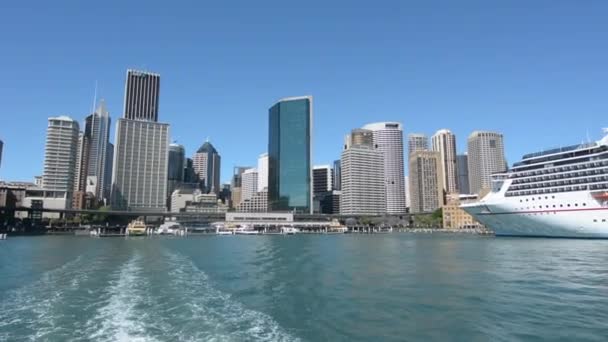 Cruiseschip een bezoek aan Sydney Australia — Stockvideo