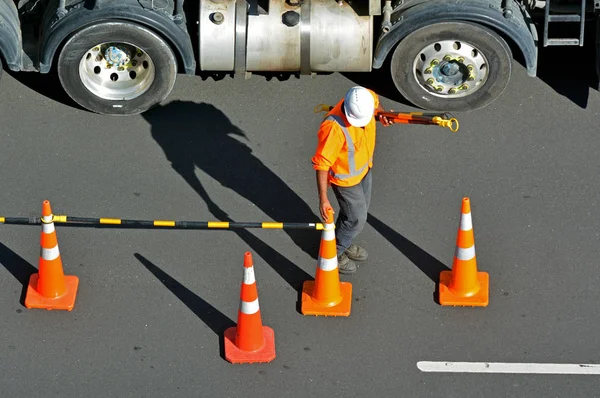 Trabajador de construcción de carreteras —  Fotos de Stock