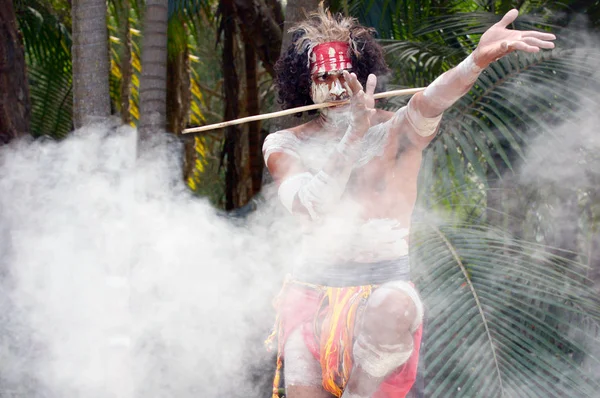 Espectáculo cultural aborigen en Queensland Australia —  Fotos de Stock