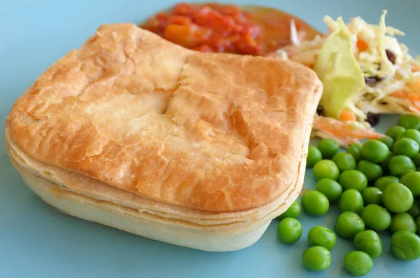 Mince meat pie served on a plate — Stock Photo, Image