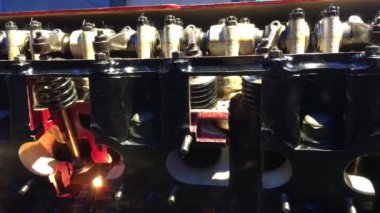 içten yanmalı Pistonlu Motor