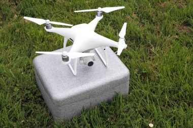 Kişisel quadcopter dron 
