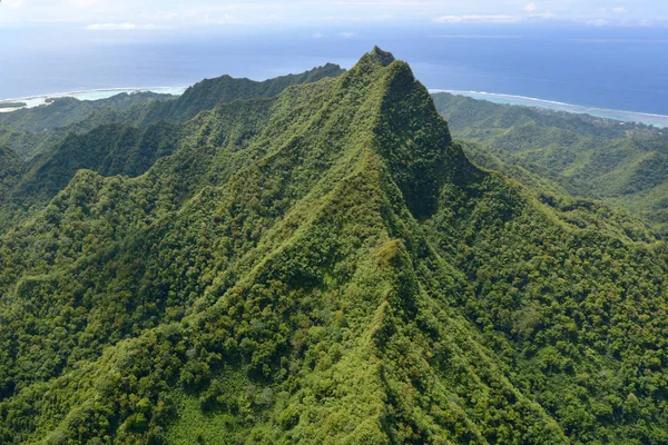 Vue aérienne du paysage des îles Cook de Rarotonga — Photo