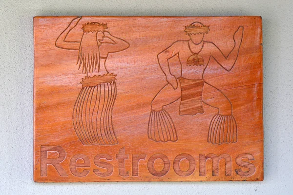 太平洋岛民男和女洗手间标志 — 图库照片