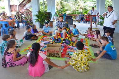 Kanununu töreni Matavera Rarotonga Cook Adaları içinde
