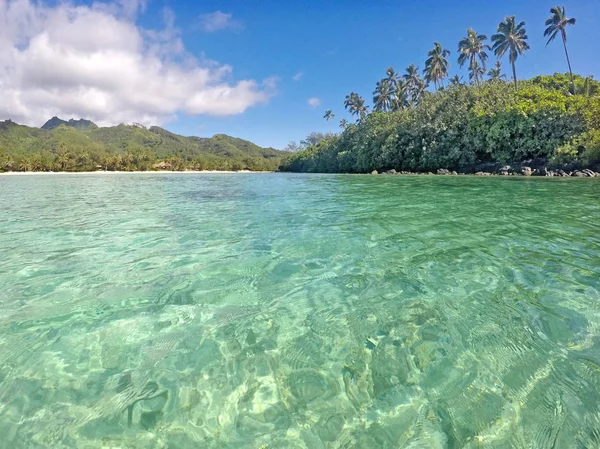 Wyspy Rarotonga jako widok od laguny Muri w Rarotonga Cook Isla — Zdjęcie stockowe