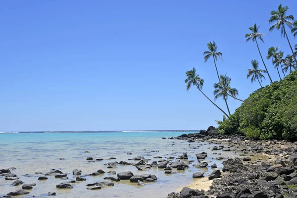 Odlehlé pláži v Cookovy ostrovy Rarotonga — Stock fotografie