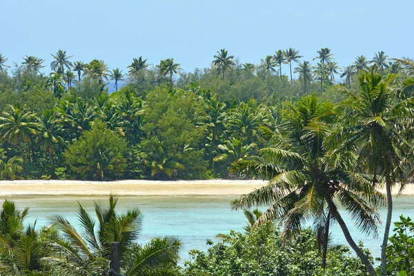 Luchtfoto landschapsmening van Muri lagune in Rarotonga Cookeilanden — Stockfoto