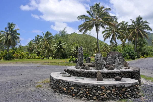 Пам'ятник для великий флот семи Байдарки, Rarotonga Кука Isla — стокове фото