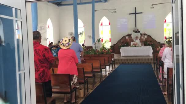 Koken Eilandbewoners Bidden Ekalesia Titikaveka Cookeilanden Christelijke Kerk Rarotonga Van — Stockvideo