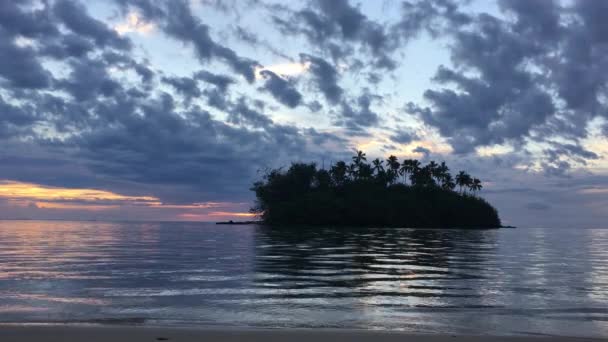 Landschap Van Het Eiland Taakoka Bij Zonsopgang Muri Lagune Rarotonga — Stockvideo