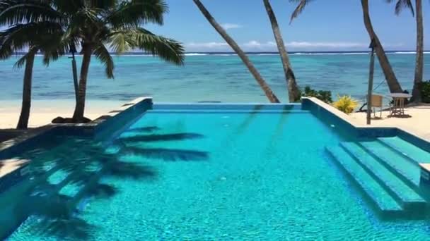 Piscina Vazia Resort Ilha Tropical Dia Claro Brilhante Rarotonga Ilhas — Vídeo de Stock