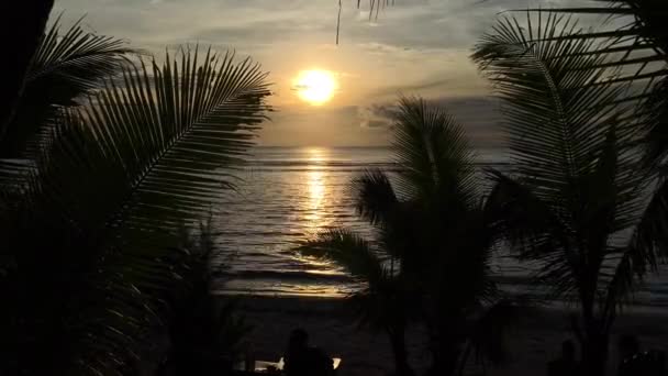 在库克群岛的拉罗通加日落景观 — 图库视频影像