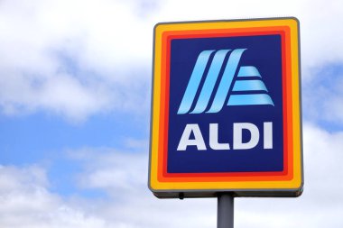 Aldi indirimli süpermarket zinciri işareti