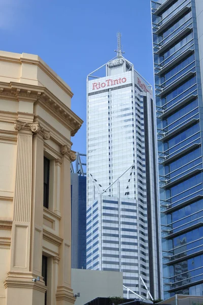 Rio Tinto Central Park wolkenkrabber in Perth West-Australië — Stockfoto