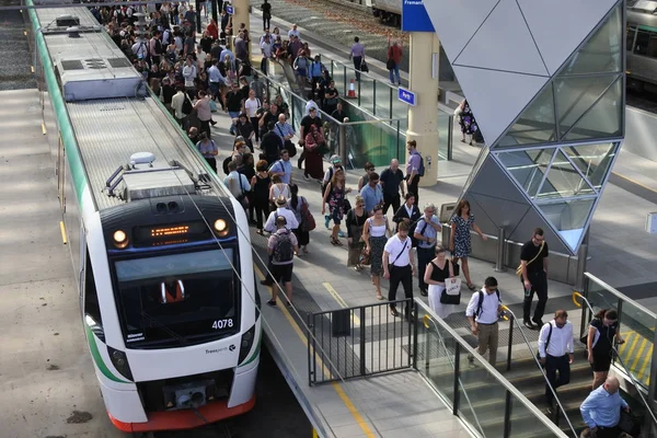 Perth railway station — Stock Photo, Image