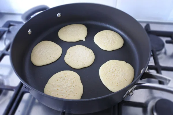 Frying Pikelets Fry Pan Stove — Stock Photo, Image